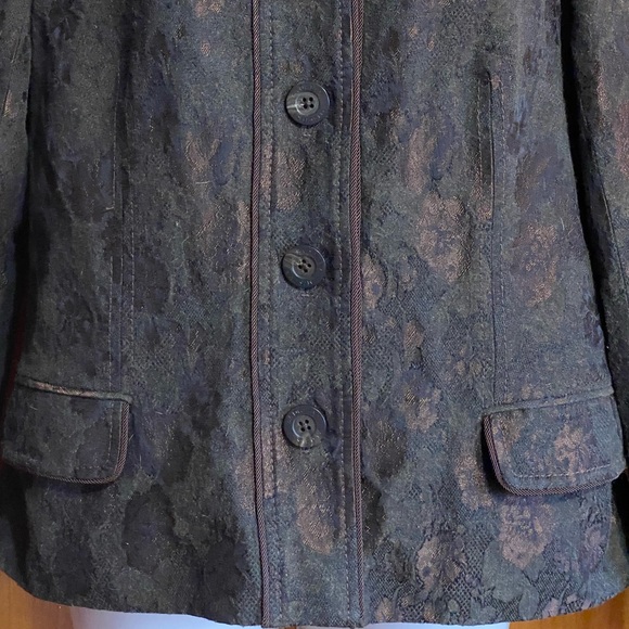 EUC Badgley Mischka size M Floral Brocade wool blend button up jacket. - Picture 4 of 12